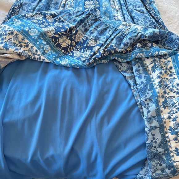 NWT Womens Maison Tara Paisley Smocked Maxi Dress Cottagecore Boho Floral Sz 8 - Picture 11 of 16